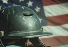 Cricket Gear Insights: Safety Equipment Every Player Needs That flat-lay style hits different—makes you wanna gear up right now.